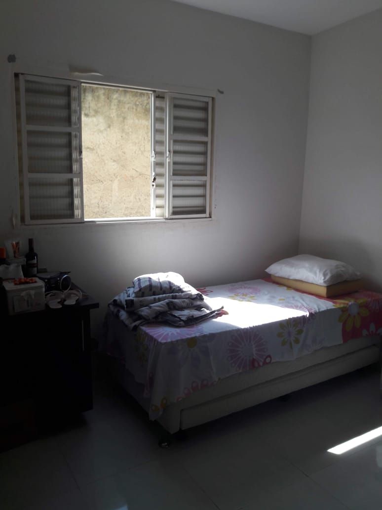 Chácara à venda com 3 quartos, 207m² - Foto 13