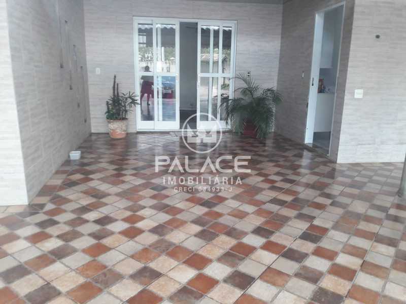 Chácara à venda com 3 quartos, 286m² - Foto 17