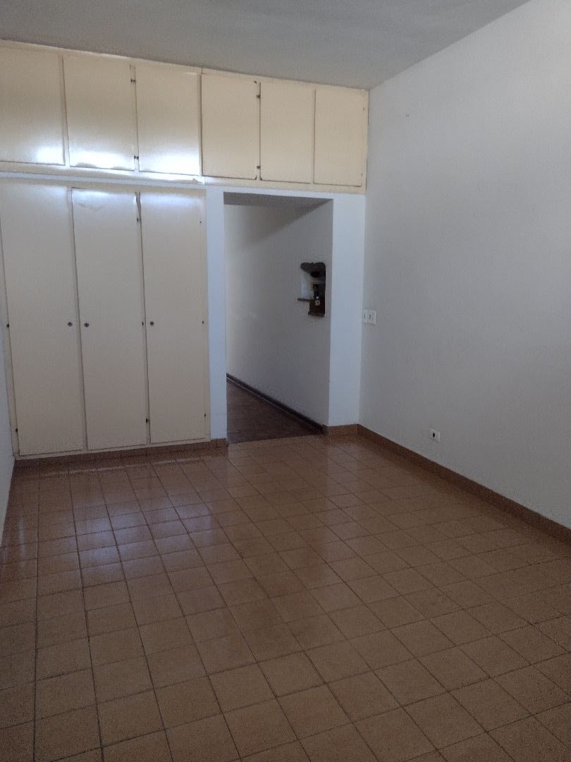 Casa Comercial à venda com 3 quartos, 232m² - Foto 14