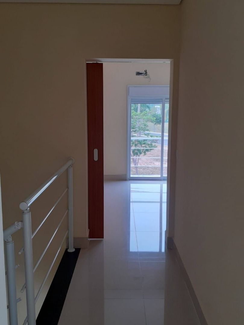 Casa de Condomínio à venda com 3 quartos, 270m² - Foto 15