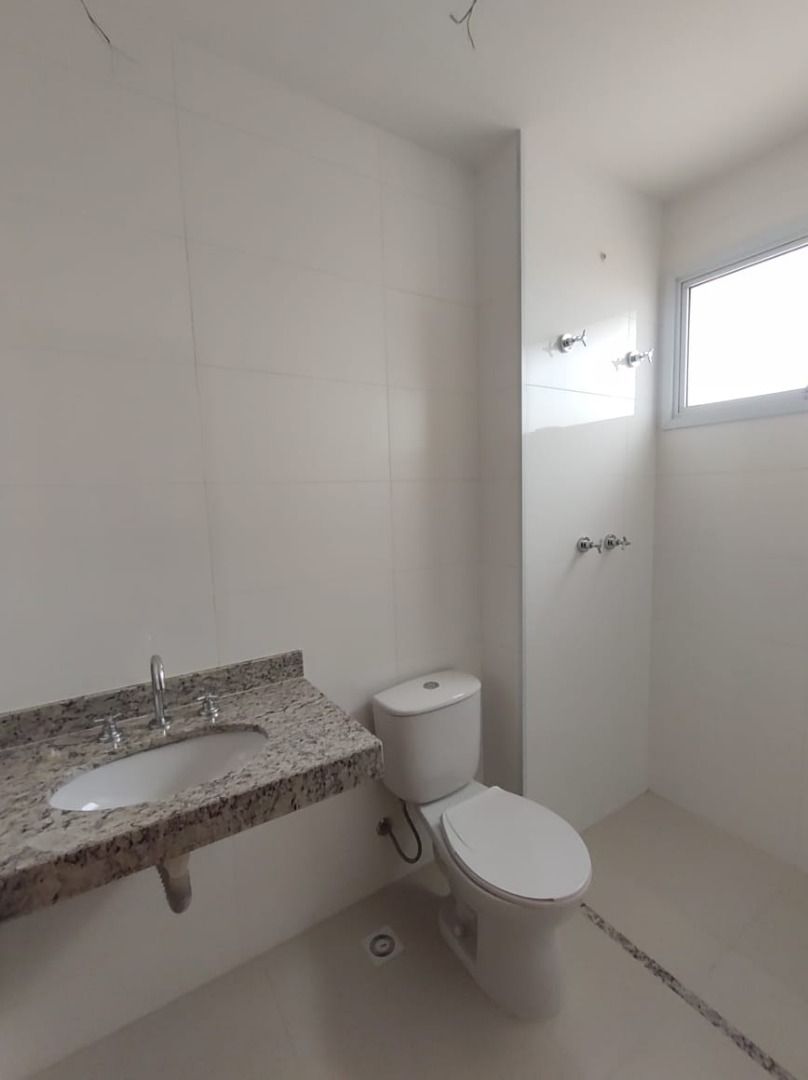 Apartamento para alugar com 3 quartos, 86m² - Foto 8