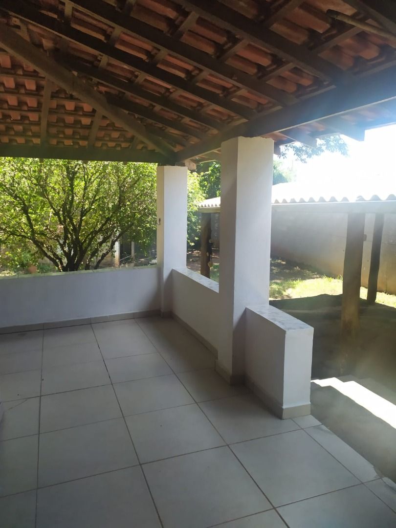 Chácara à venda com 3 quartos, 190m² - Foto 10