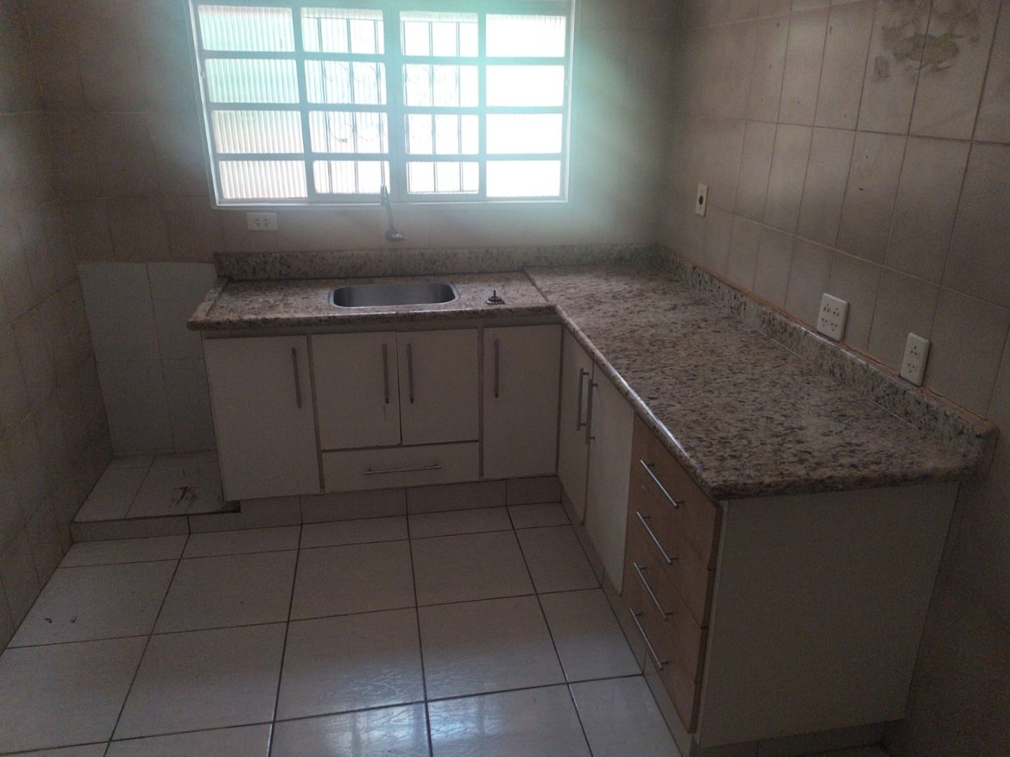 Chácara à venda com 3 quartos, 190m² - Foto 5