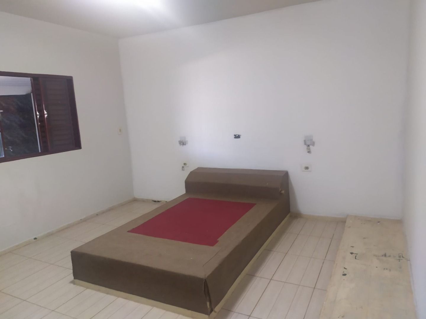 Chácara à venda com 3 quartos, 190m² - Foto 8