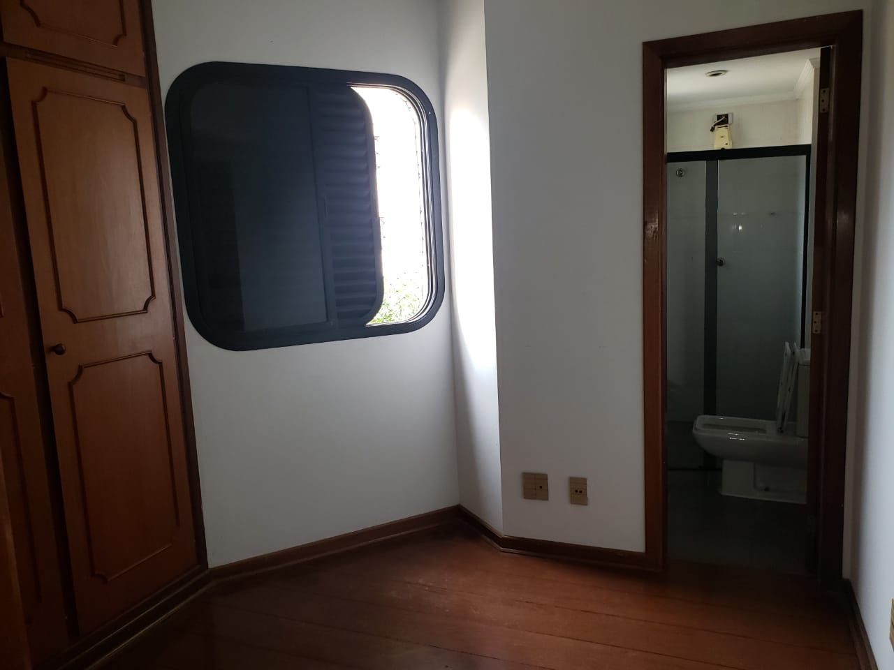 Apartamento à venda com 4 quartos, 282m² - Foto 18