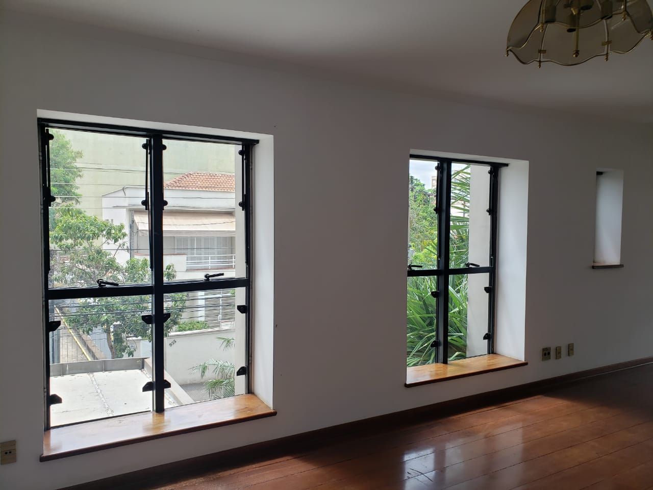 Apartamento à venda com 4 quartos, 282m² - Foto 3