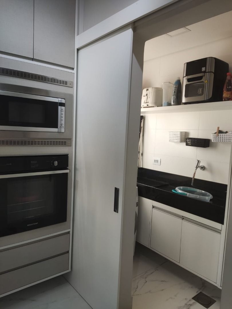 Apartamento à venda com 3 quartos, 110m² - Foto 9