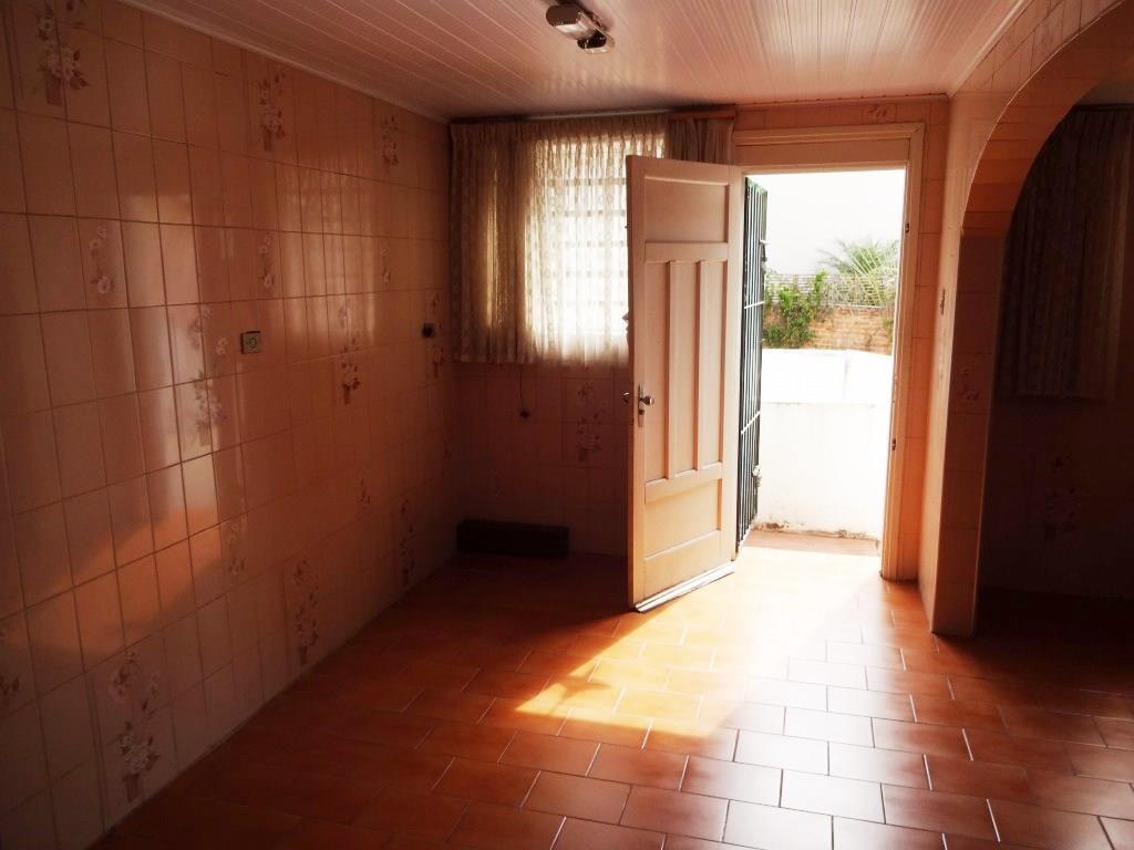 Casa à venda com 3 quartos, 150m² - Foto 12