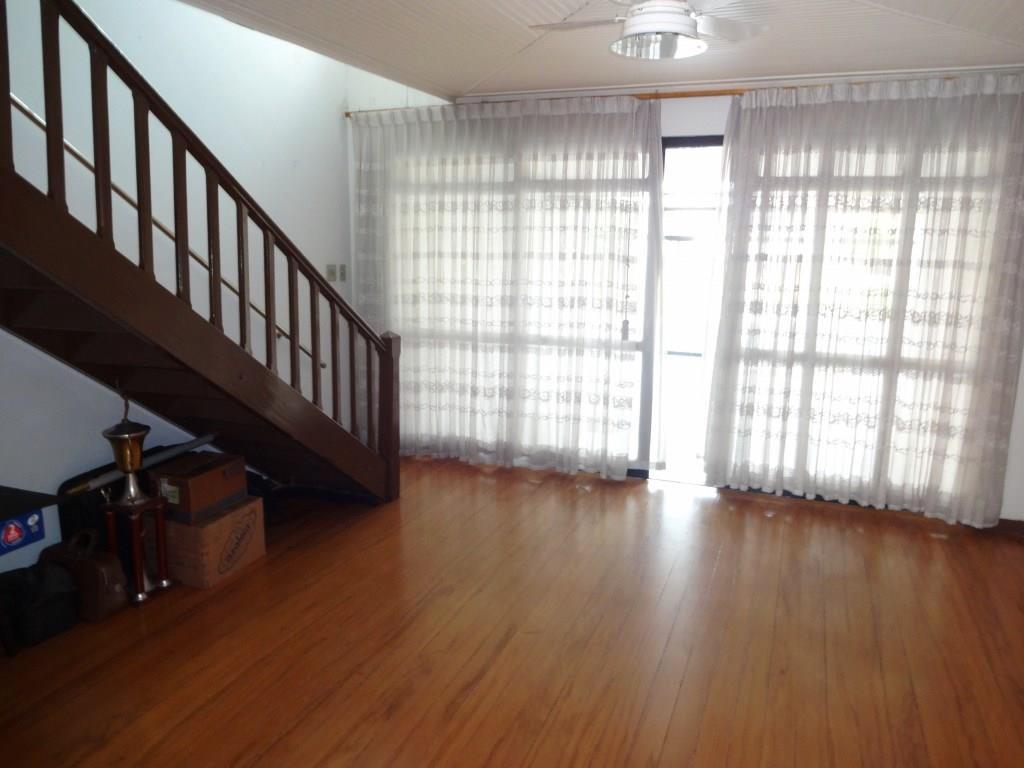 Casa à venda com 3 quartos, 150m² - Foto 8