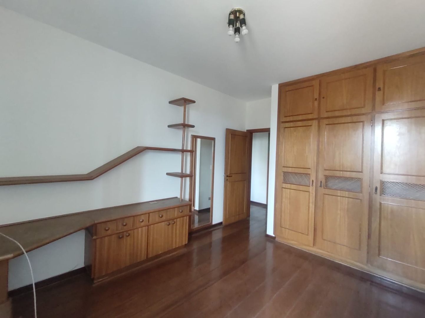 Apartamento à venda com 4 quartos, 250m² - Foto 14