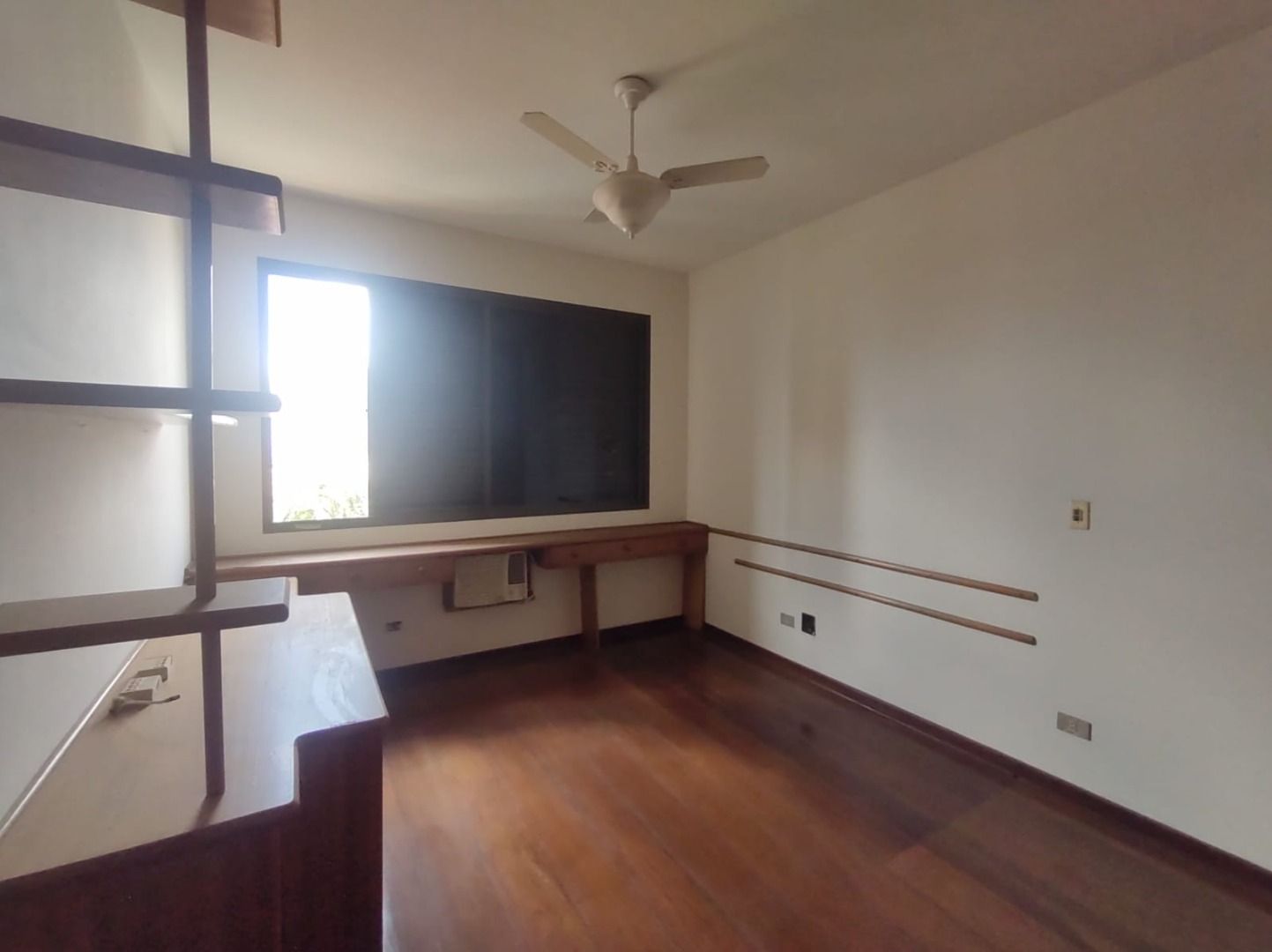 Apartamento à venda com 4 quartos, 250m² - Foto 23