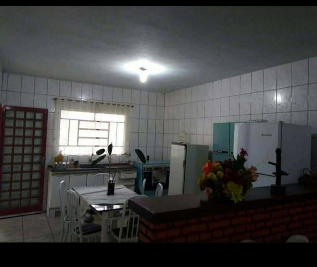 Chácara à venda com 2 quartos, 150m² - Foto 5