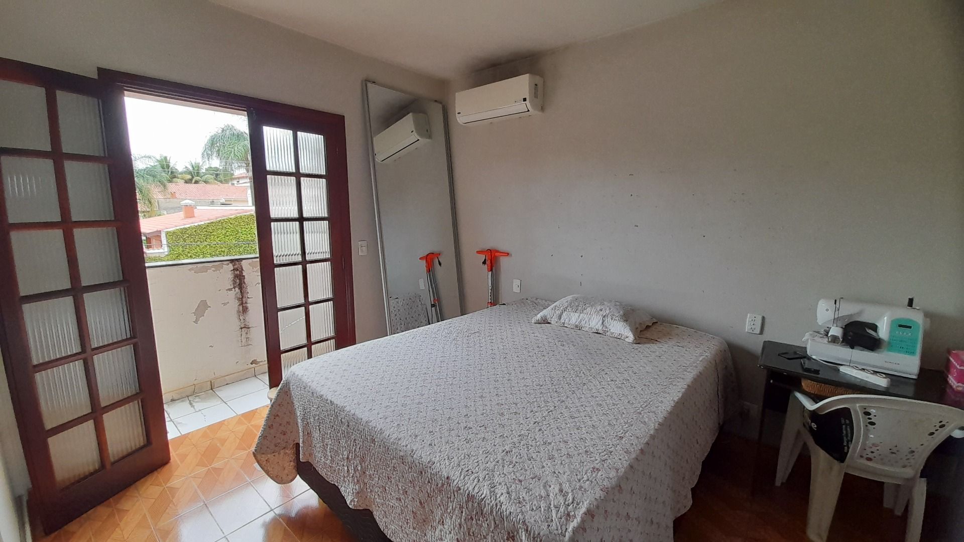 Casa à venda com 4 quartos, 326m² - Foto 17