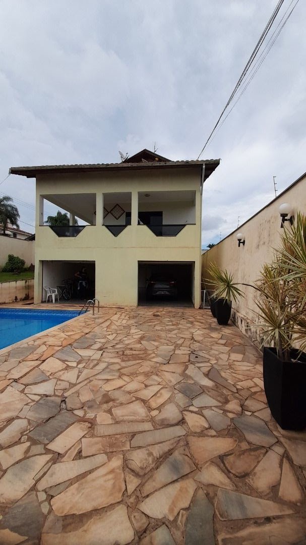 Casa à venda com 4 quartos, 326m² - Foto 26