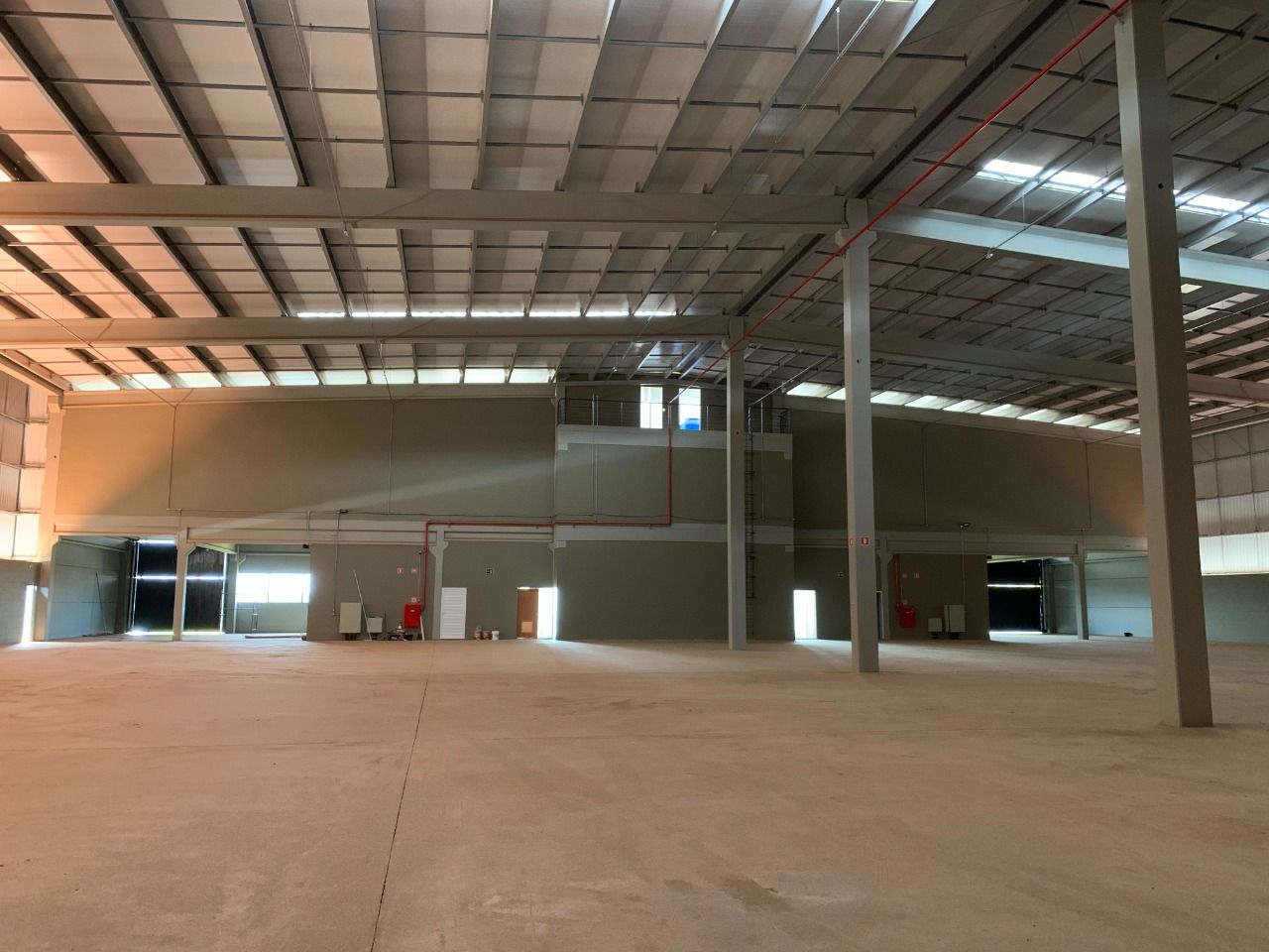 Depósito-Galpão-Armazém à venda, 3868m² - Foto 8