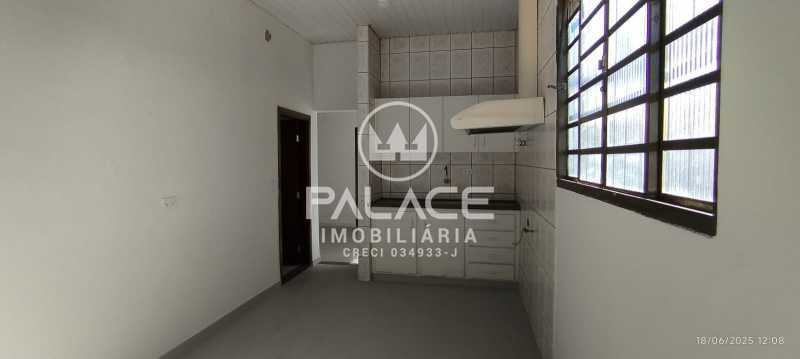 Casa para alugar com 3 quartos, 123m² - Foto 15