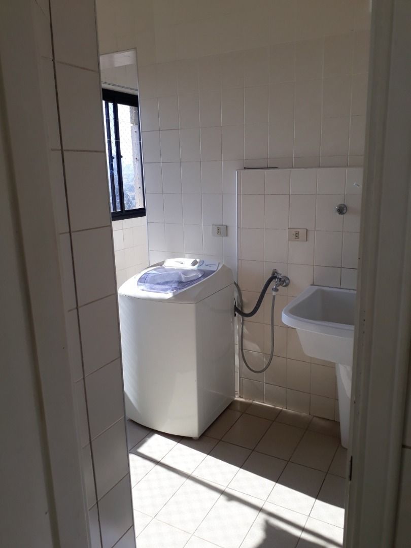 Apartamento à venda com 3 quartos, 122m² - Foto 19