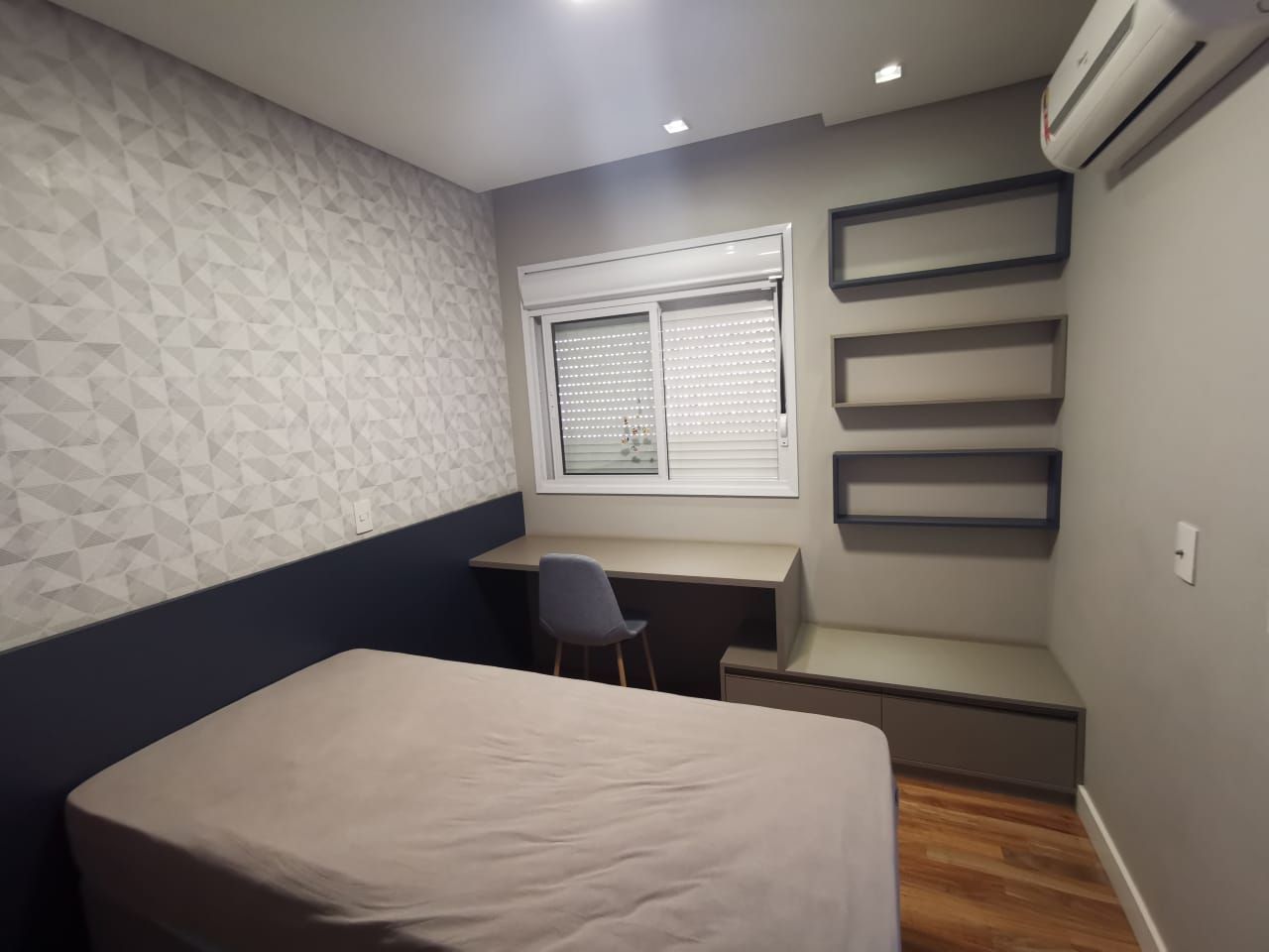 Apartamento à venda com 3 quartos, 130m² - Foto 3