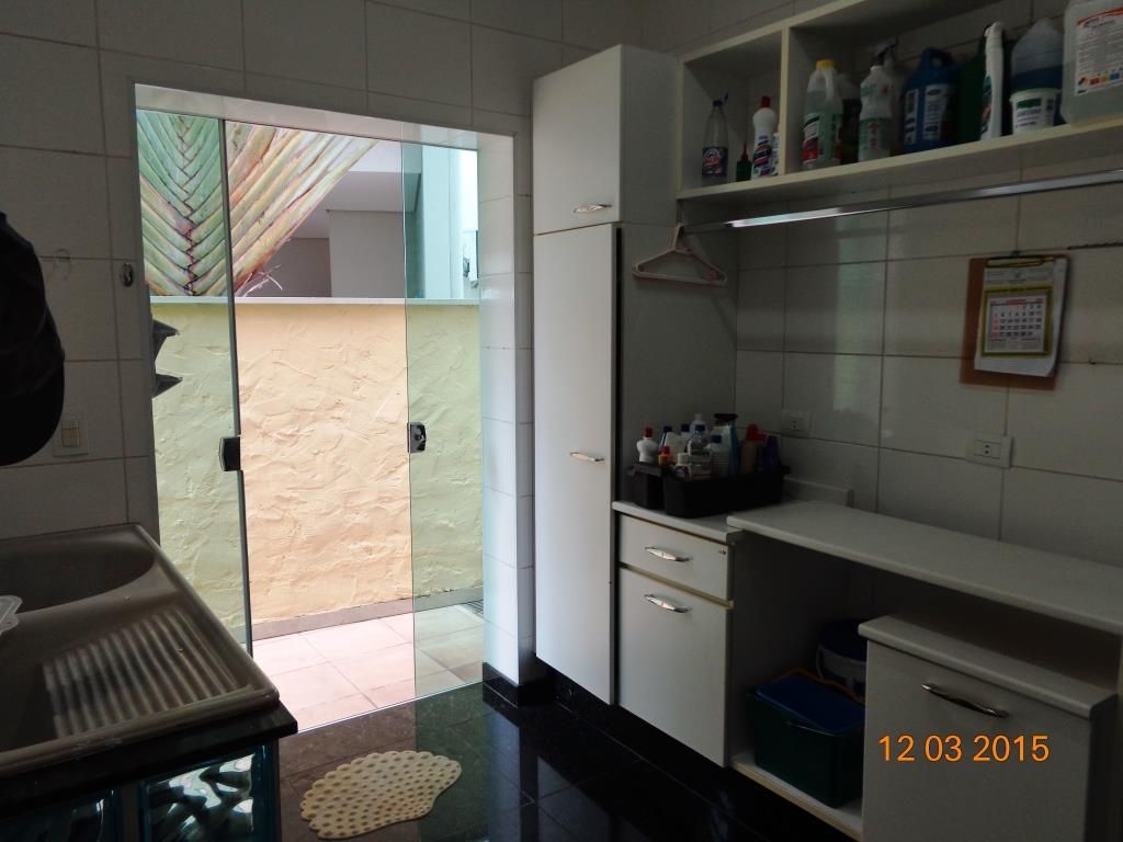 Casa de Condomínio à venda com 4 quartos, 452m² - Foto 4