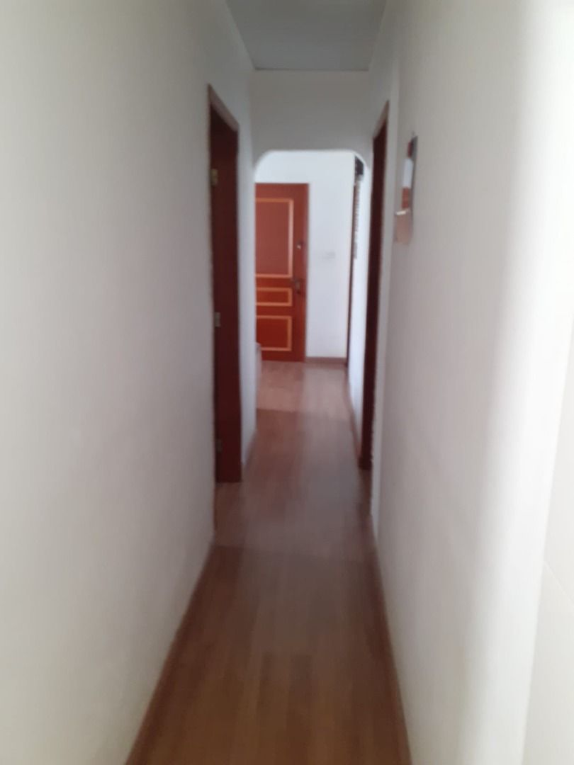 Casa à venda com 3 quartos, 185m² - Foto 2