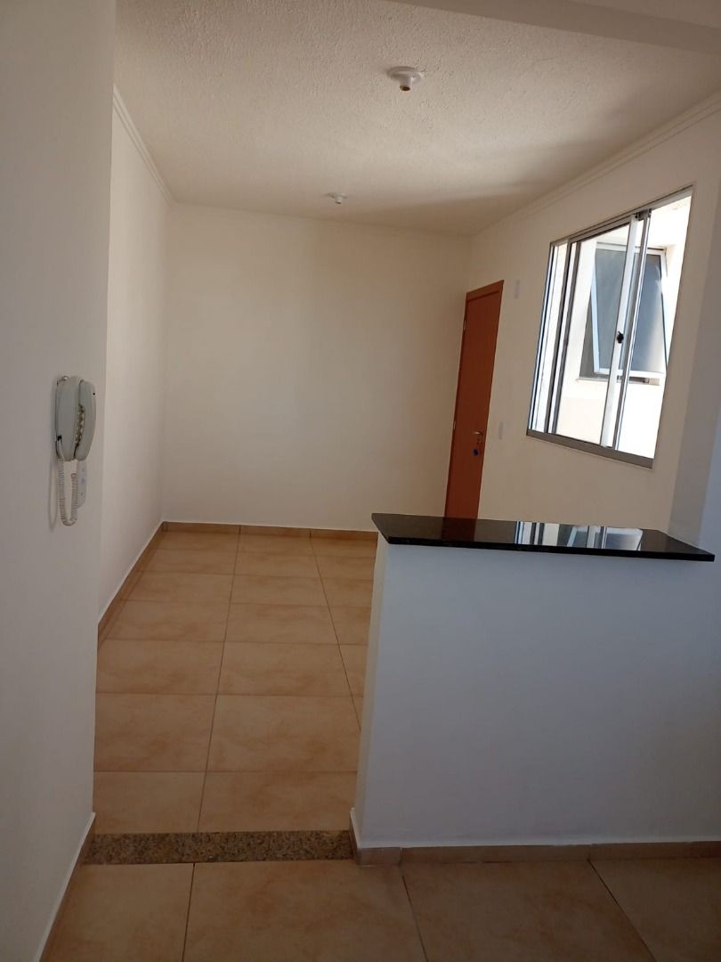 Apartamento à venda com 2 quartos, 46m² - Foto 3