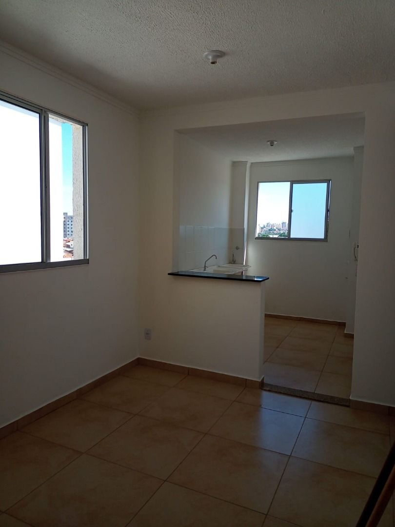 Apartamento à venda com 2 quartos, 46m² - Foto 4