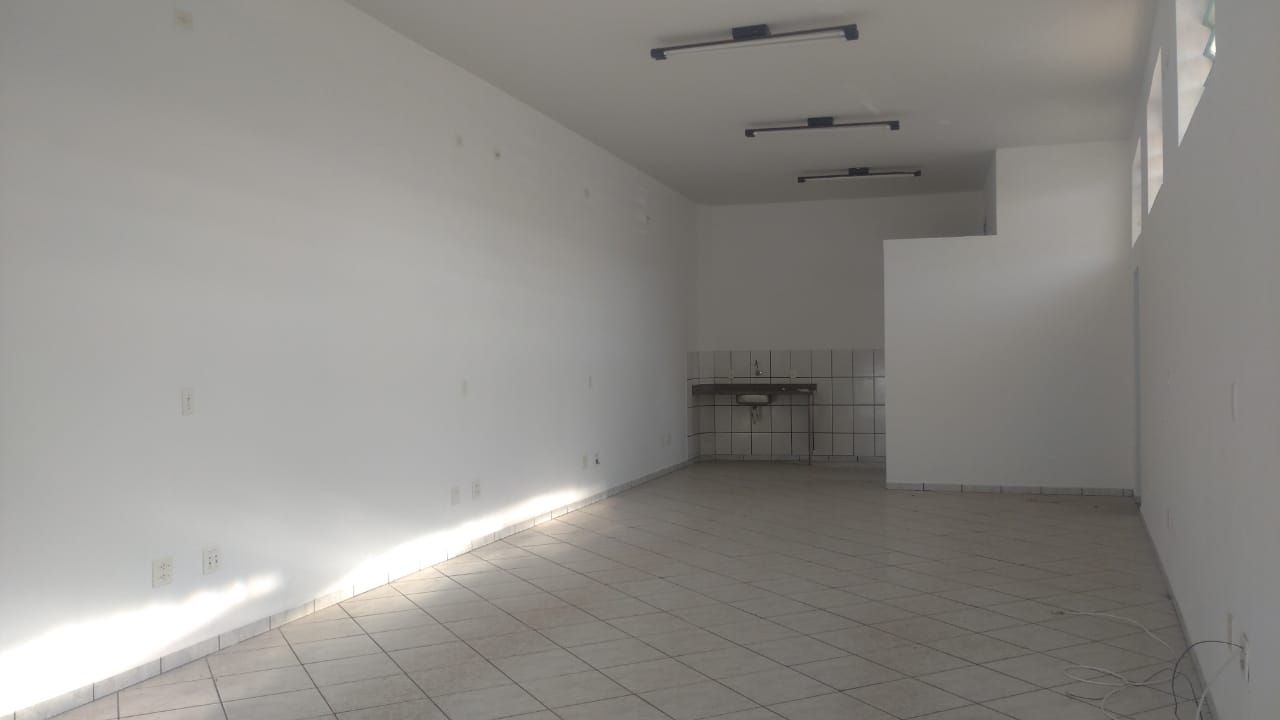 Loja-Salão para alugar, 86m² - Foto 3