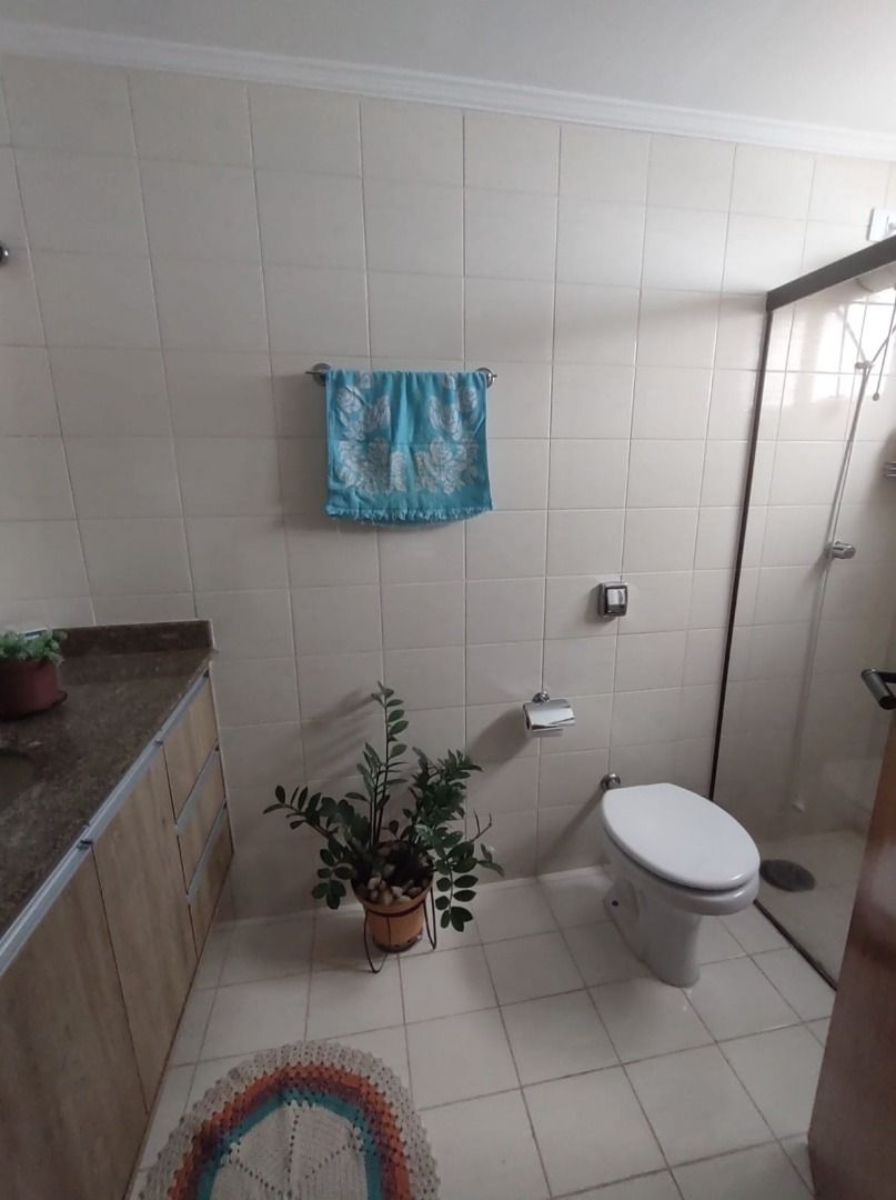 Apartamento à venda com 4 quartos, 190m² - Foto 10