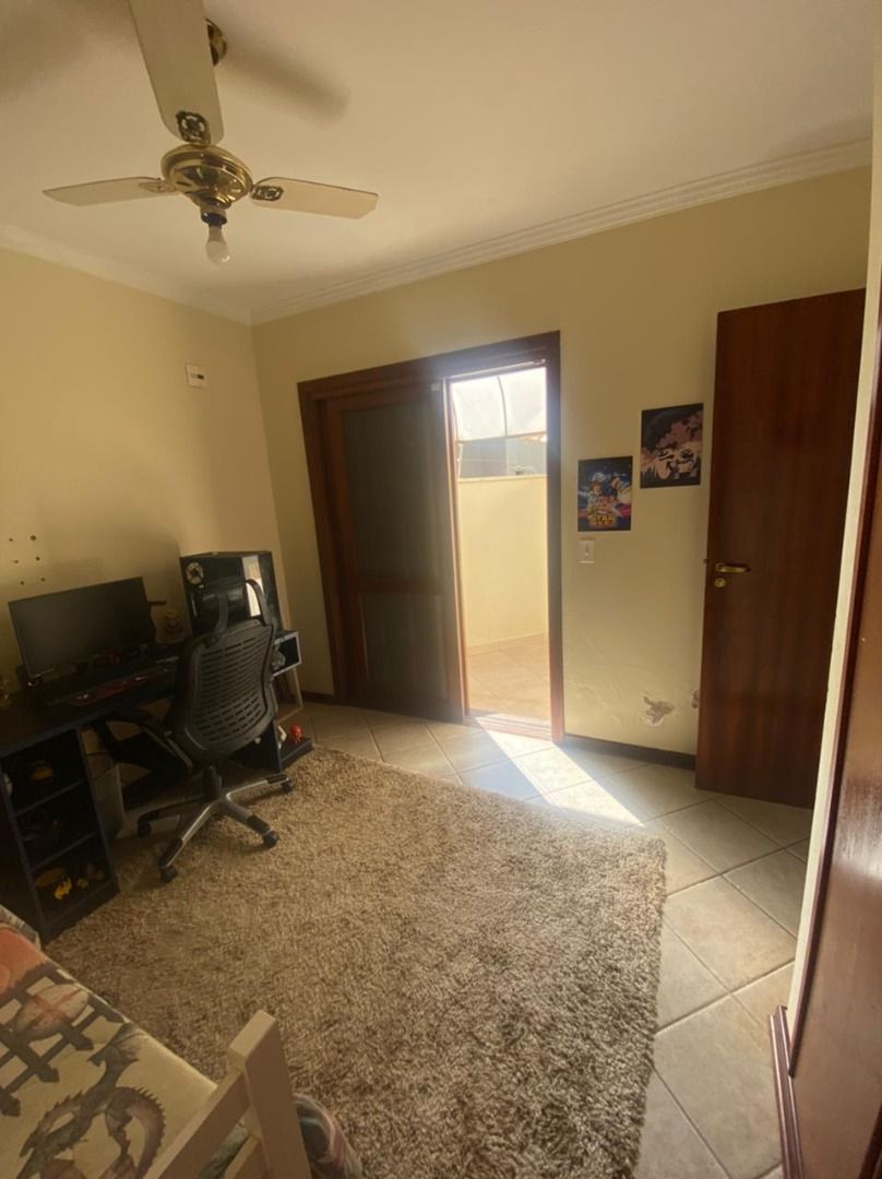 Casa de Condomínio à venda com 3 quartos, 295m² - Foto 19