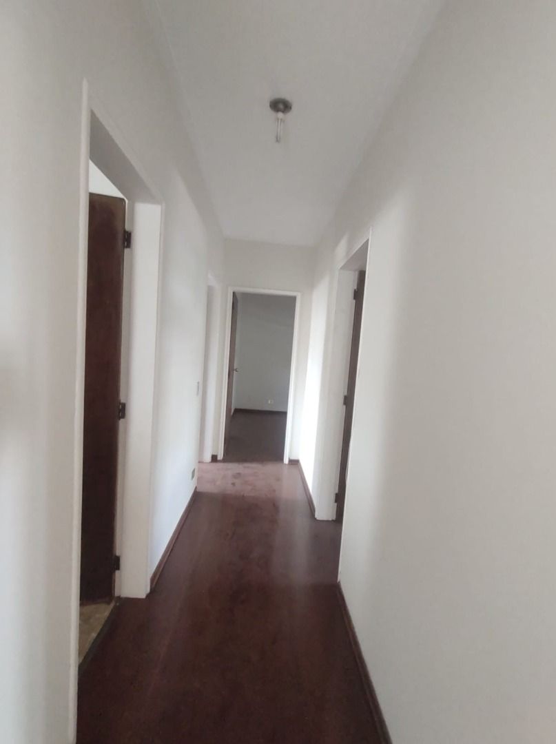 Apartamento para alugar com 3 quartos, 150m² - Foto 10