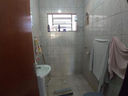 Casa à venda com 4 quartos, 159m² - Foto 4