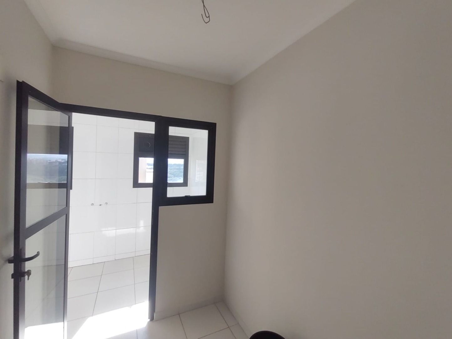 Apartamento à venda com 3 quartos, 136m² - Foto 10