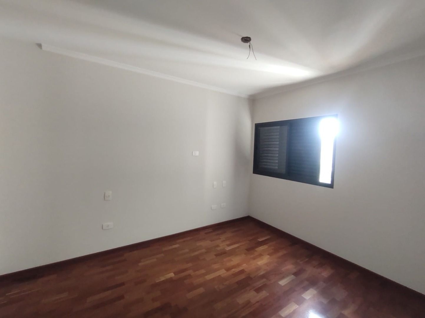 Apartamento à venda com 3 quartos, 136m² - Foto 11