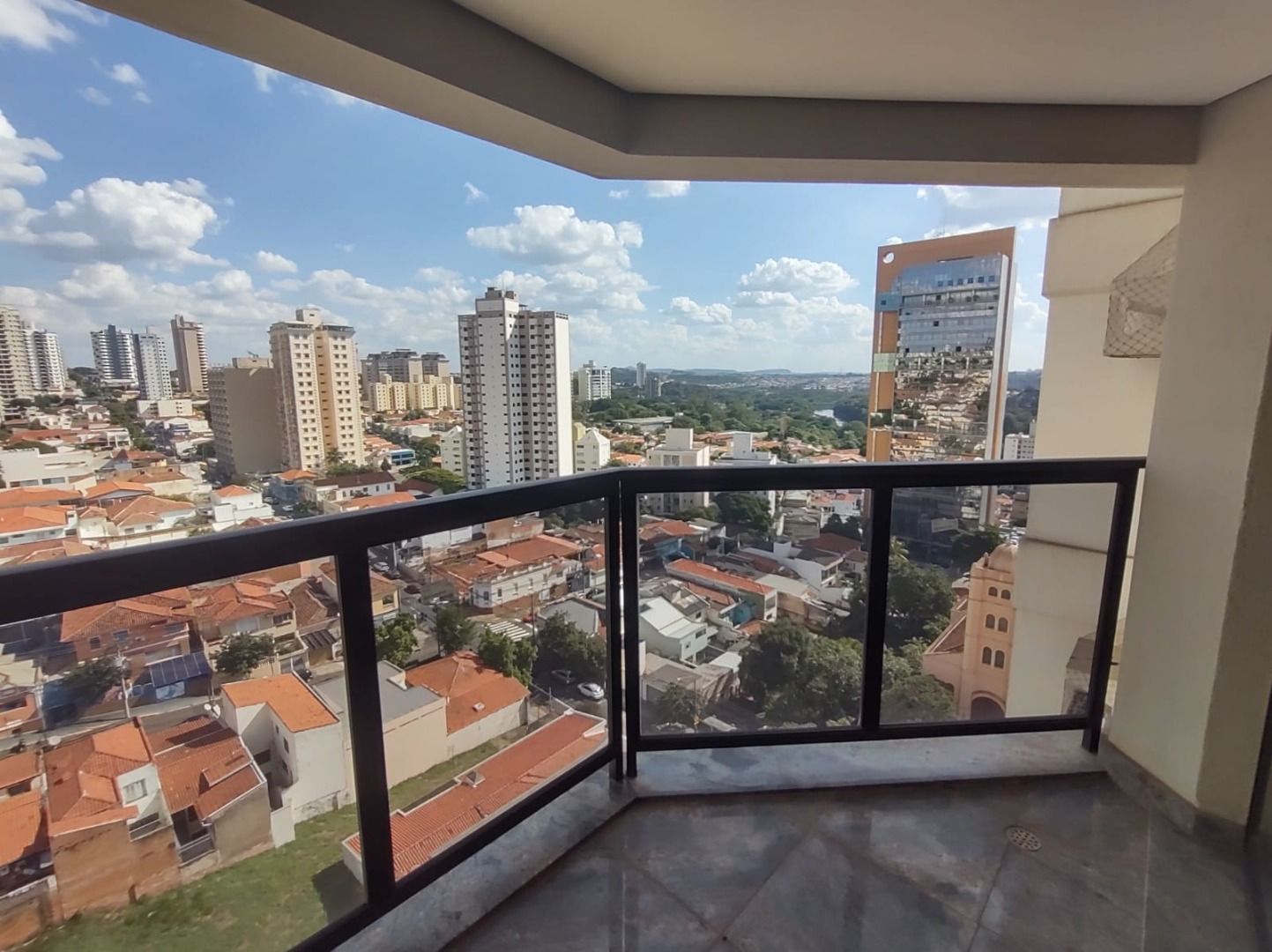 Apartamento à venda com 3 quartos, 136m² - Foto 5