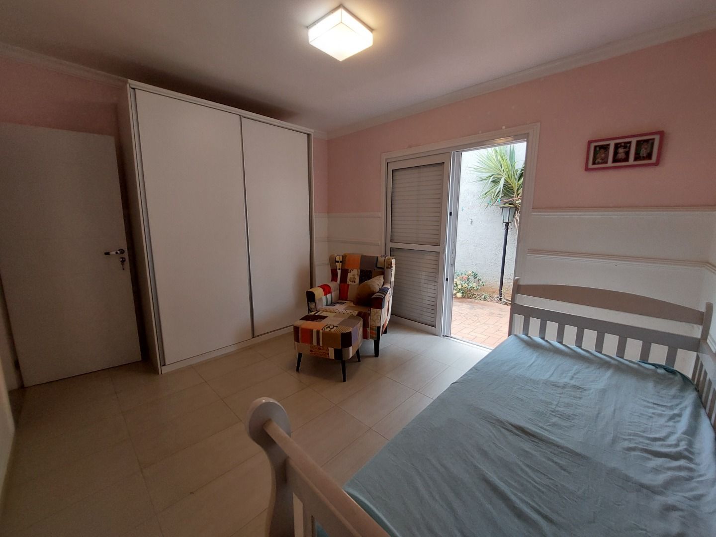 Casa à venda com 4 quartos, 230m² - Foto 17