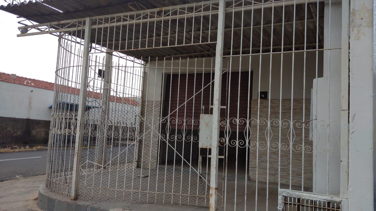 Loja-Salão para alugar, 127m² - Foto 1