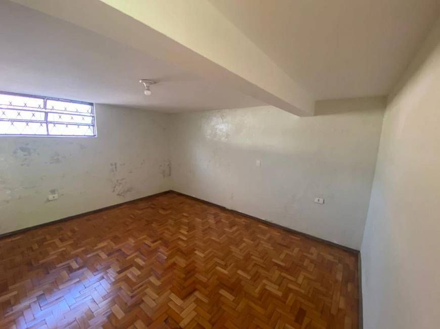 Casa à venda com 3 quartos, 180m² - Foto 9