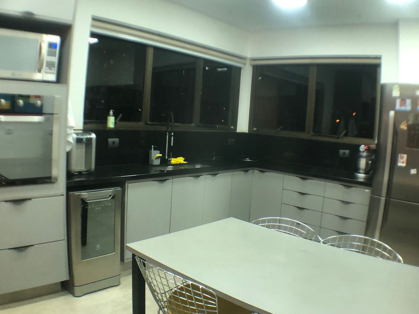 Apartamento à venda com 4 quartos, 240m² - Foto 10