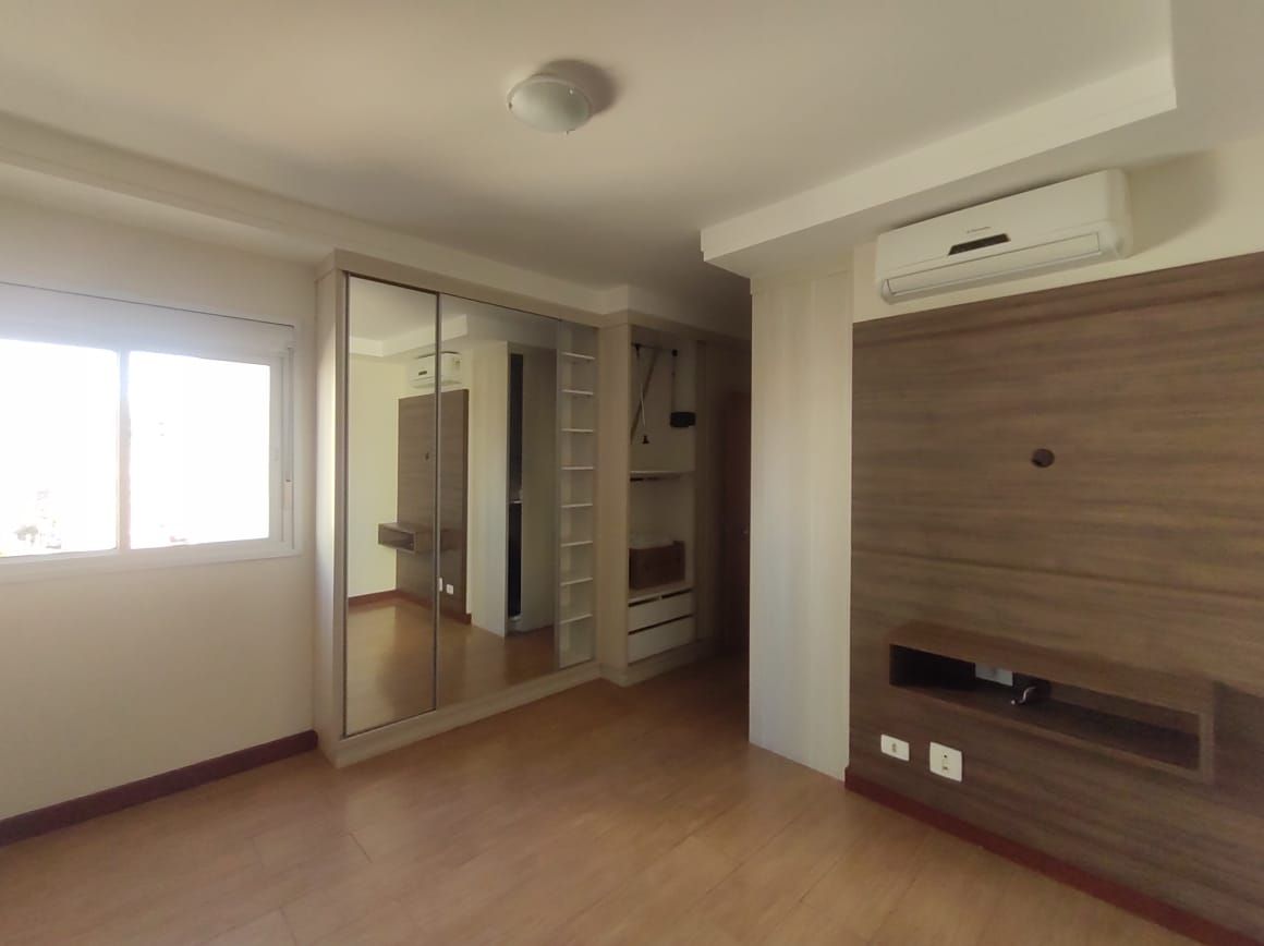 Apartamento para alugar com 3 quartos, 124m² - Foto 14