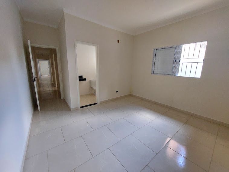 Casa à venda com 3 quartos, 85m² - Foto 8