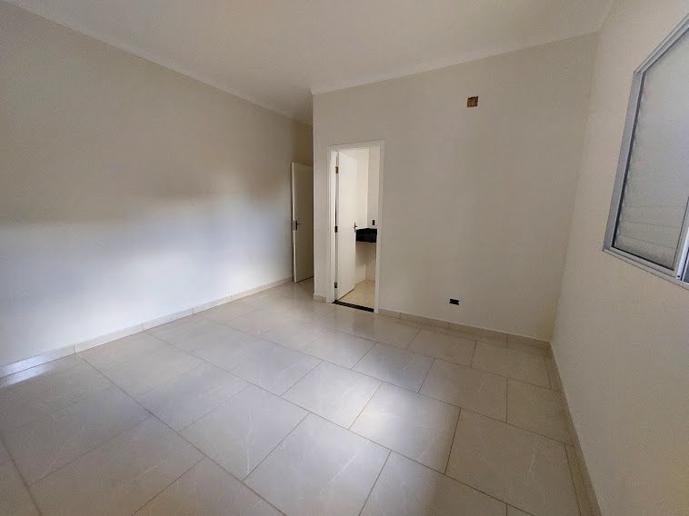 Casa à venda com 3 quartos, 85m² - Foto 9