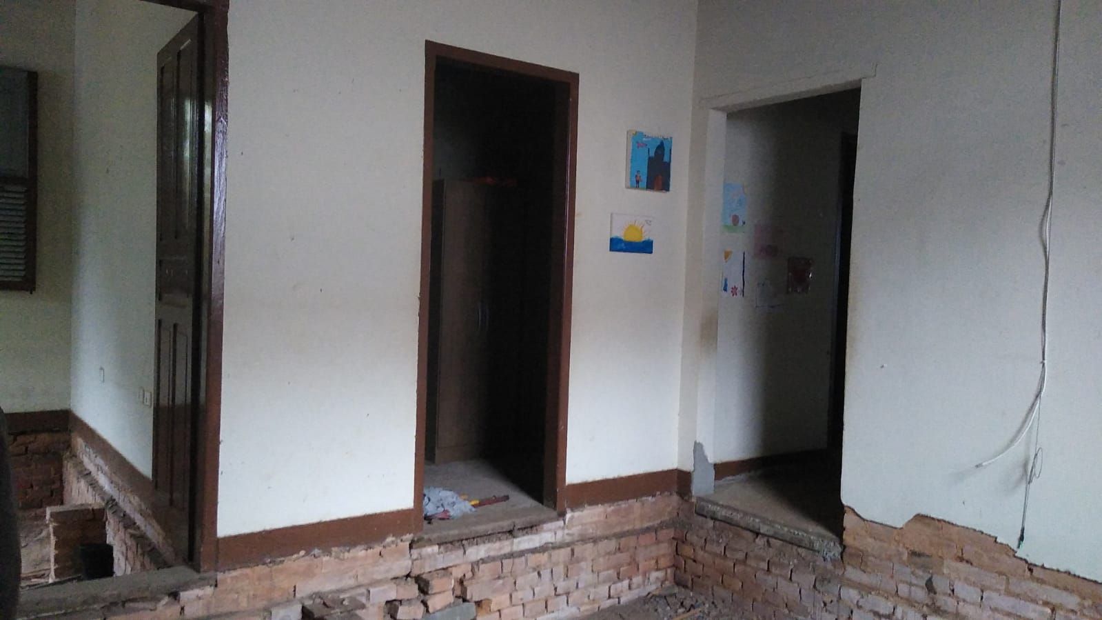 Casa à venda com 7 quartos, 286m² - Foto 2