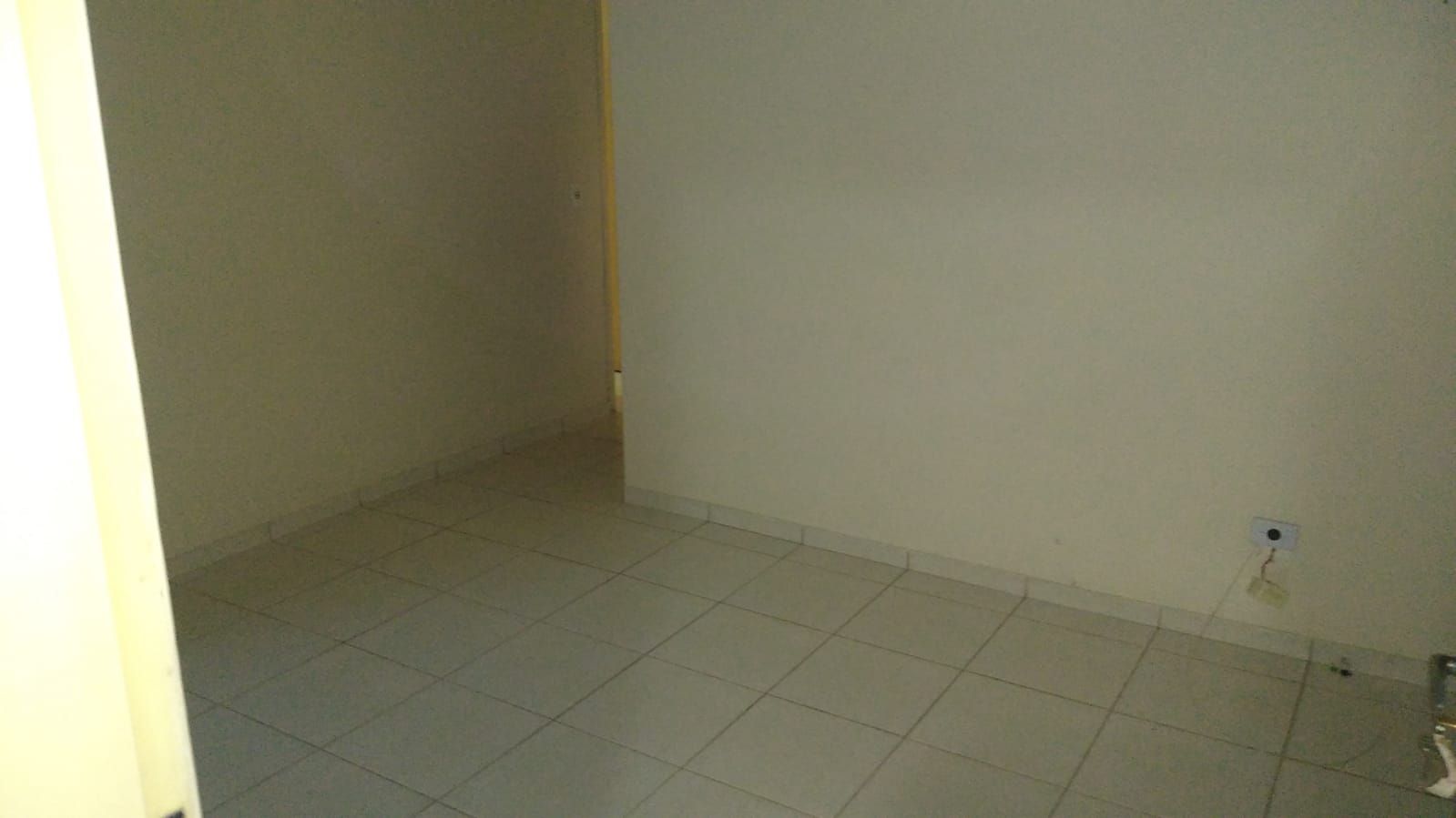 Apartamento à venda com 2 quartos, 57m² - Foto 4