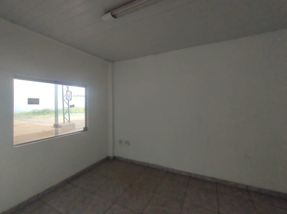 Depósito-Galpão-Armazém para alugar, 1000m² - Foto 9
