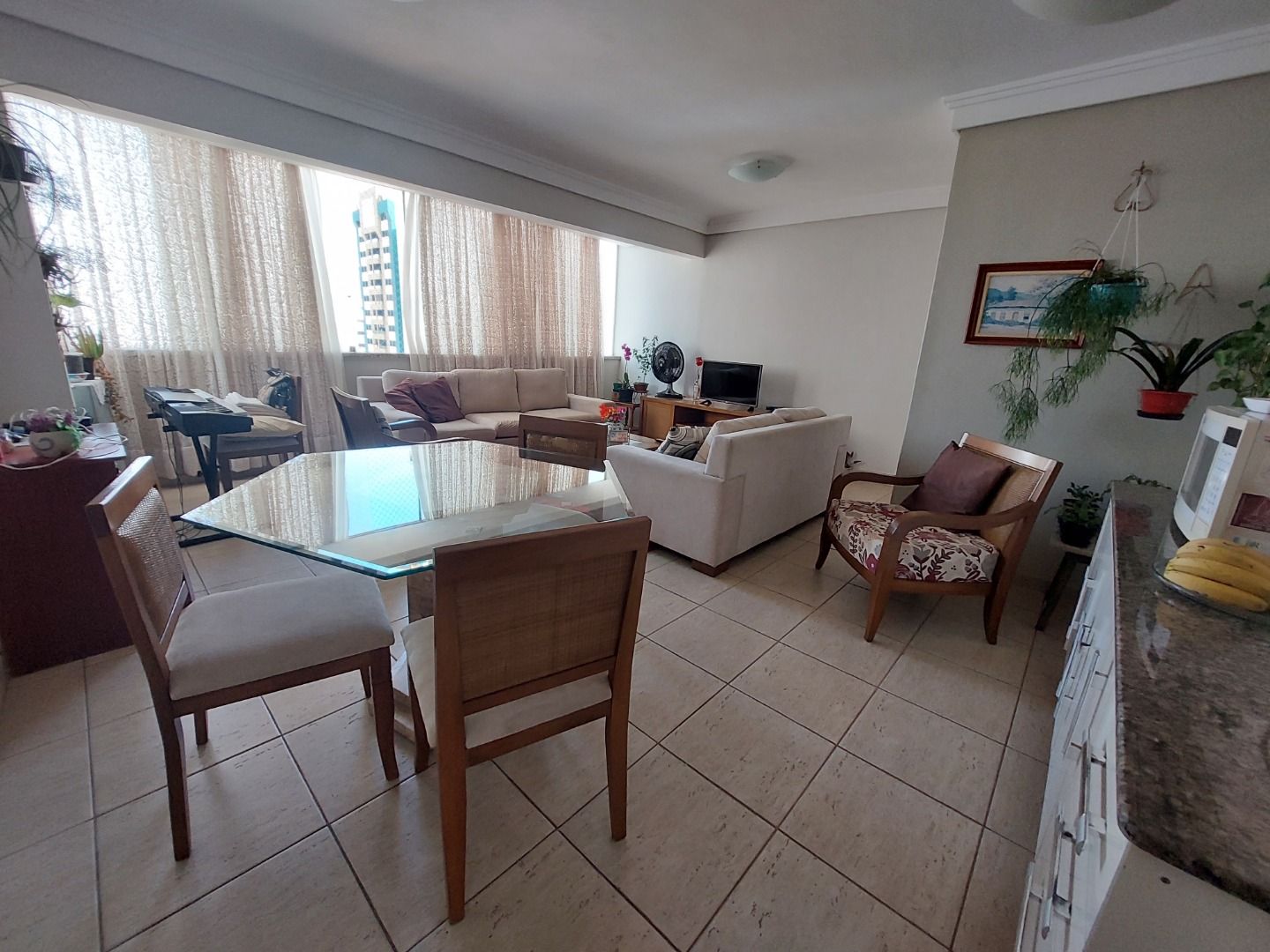 Apartamento à venda com 3 quartos, 137m² - Foto 6