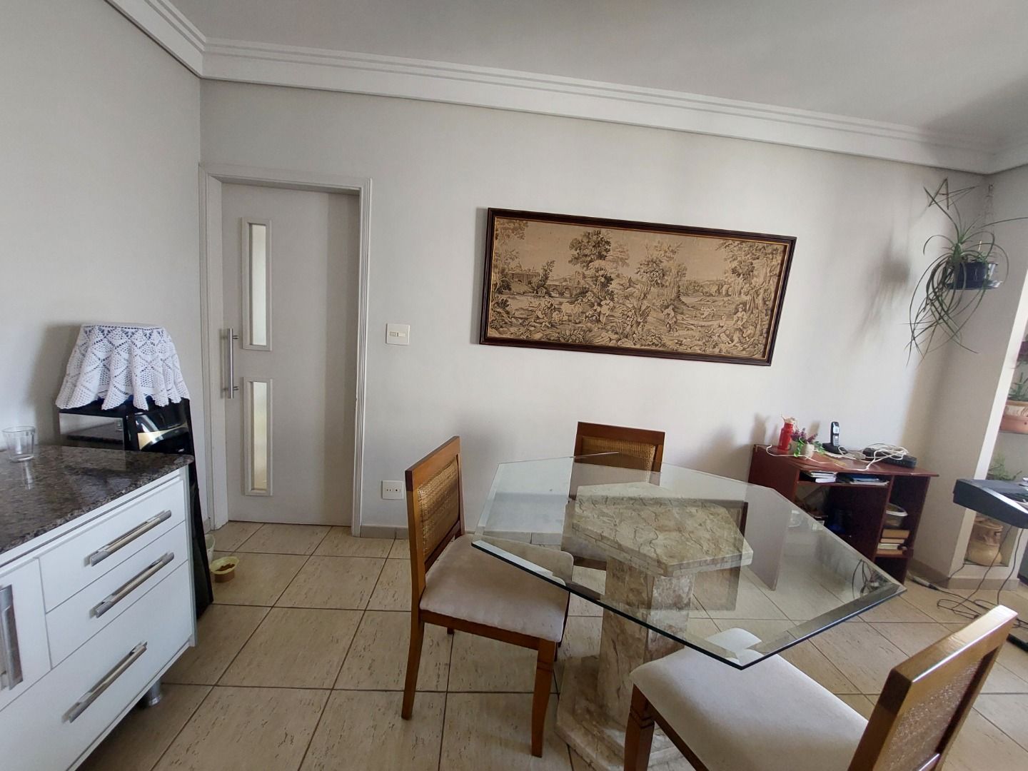 Apartamento à venda com 3 quartos, 137m² - Foto 9