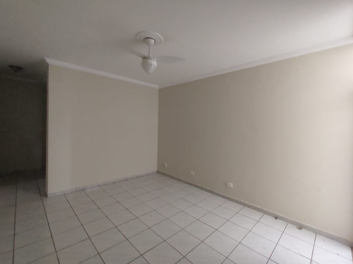 Casa para alugar com 3 quartos, 192m² - Foto 10