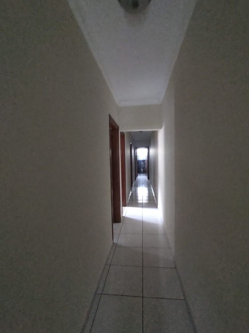 Casa para alugar com 3 quartos, 192m² - Foto 23