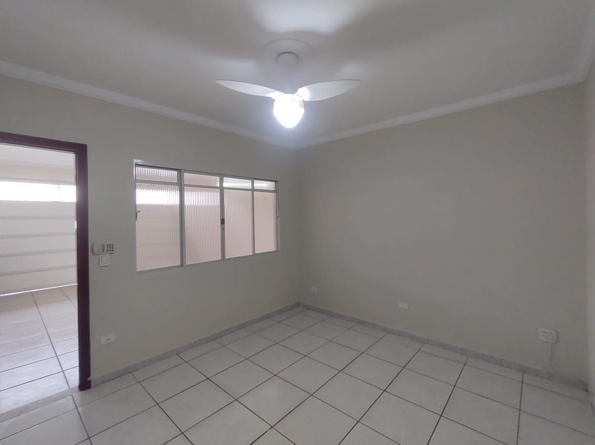 Casa para alugar com 3 quartos, 192m² - Foto 25