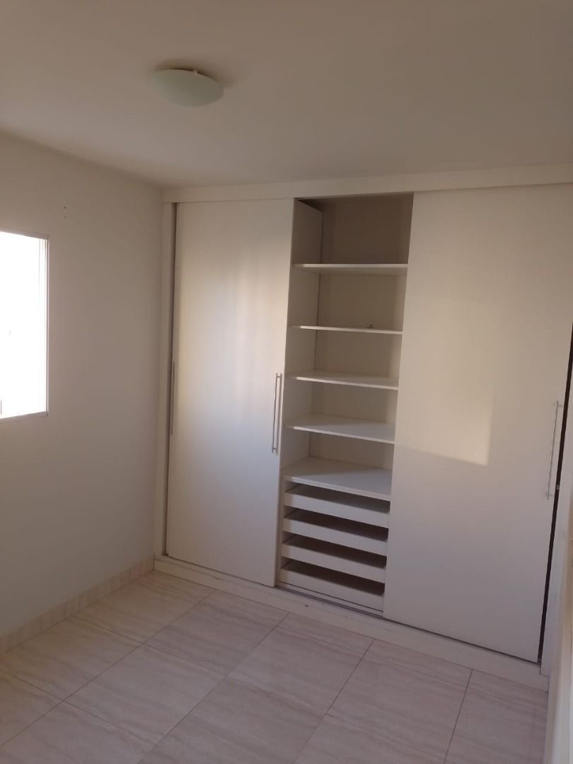 Apartamento à venda com 2 quartos, 55m² - Foto 4